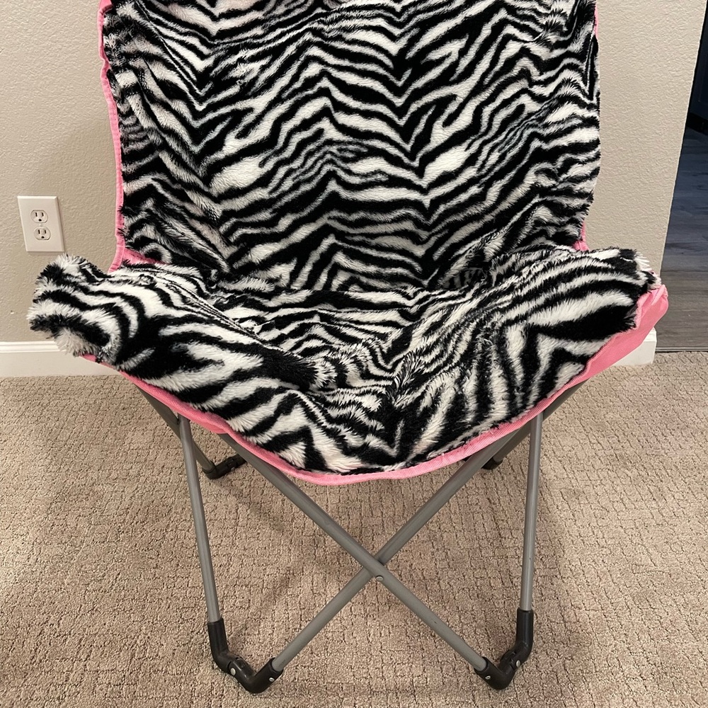 Folding chair